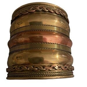 Stylish bronze and copper cuff bracelet, EUC